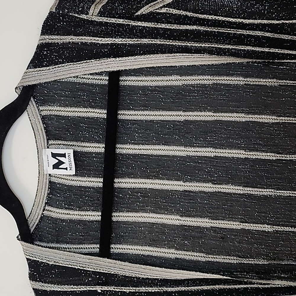M Missoni cardigan collection featuring metallic lurex pattern Size 42/ Large - Picture 12 of 16